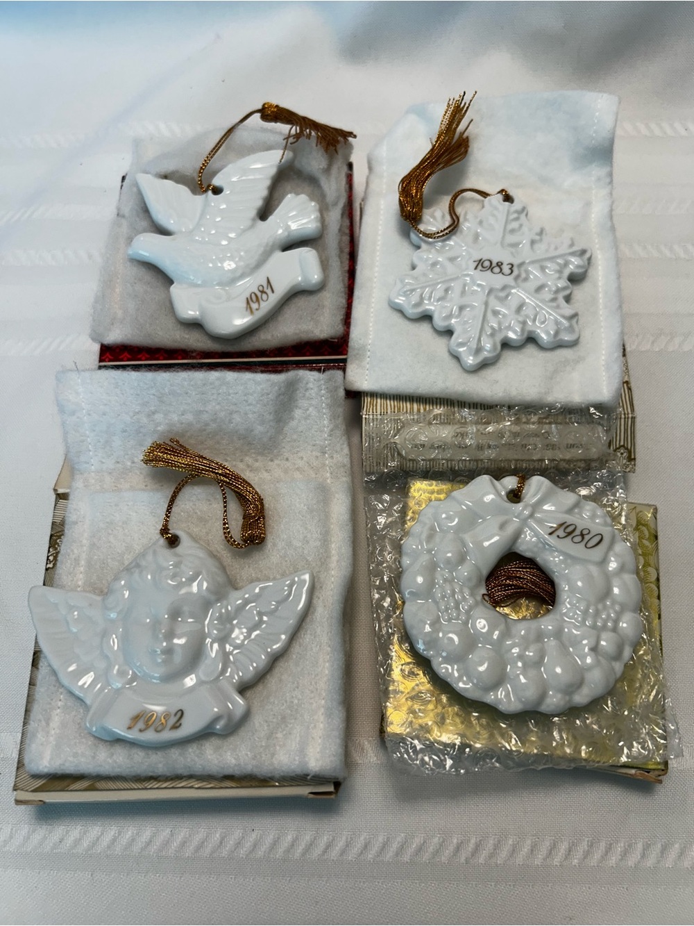 Vintage Set of 4 Avon Christmas Ornaments White Gold Ceramic Wreath Angel Dove
